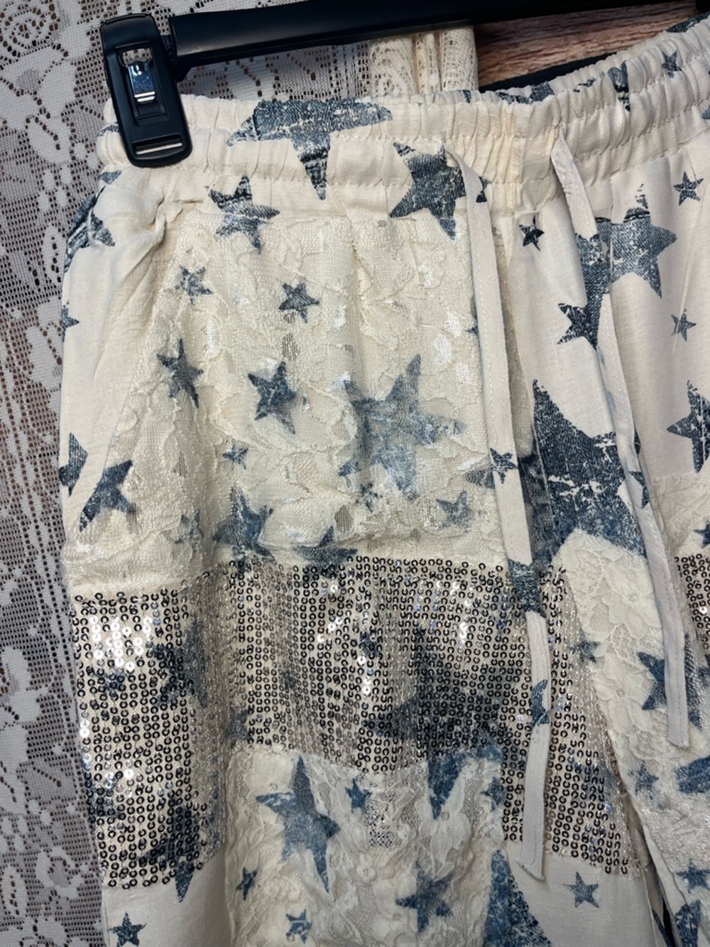 Origami Brand NWT Star Lace Sequin Patch Shorts (260) - Picture 3 of 9